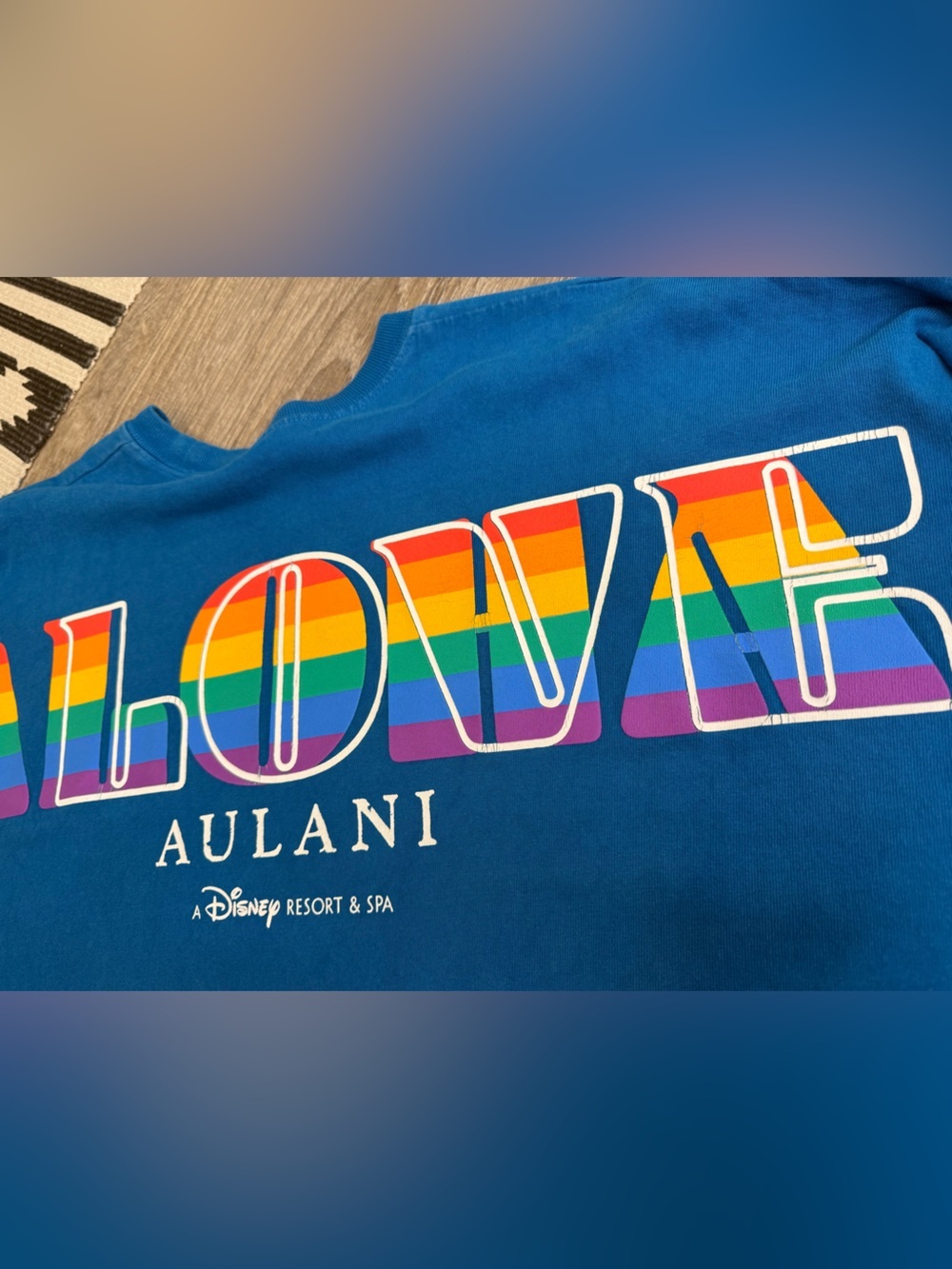 Aulani Disney Aloha Spirit Jersey Pride Collection Long Sleeve Blue Large - Picture 6 of 10